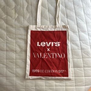 Valentino x Levi’s Collab Cotton Tote Bag!